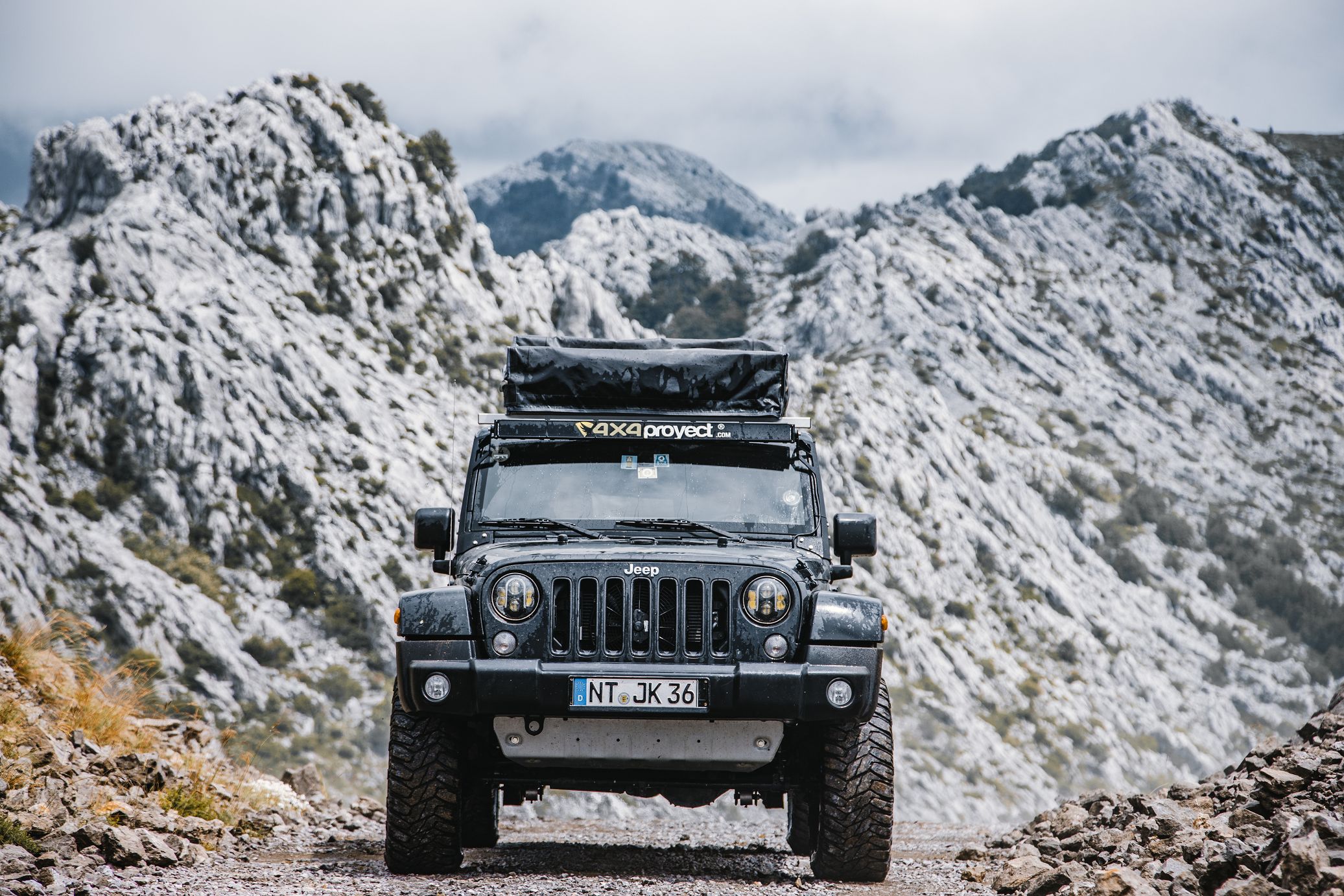 Jeep Wrangler JK Sahara Prerunner